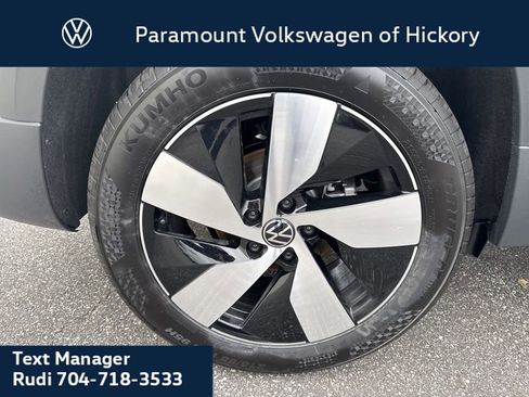 New 2026 Volkswagen Taos S AWD/4WD image 10
