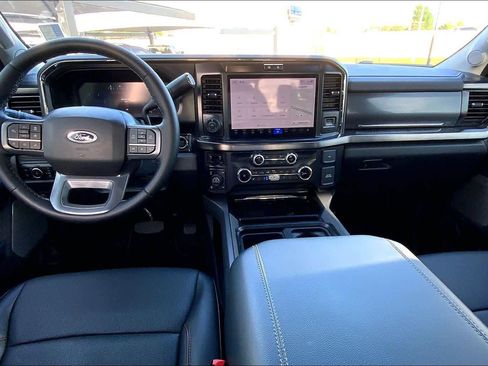 Used 2026 Ford F250 Lariat w/ Tremor Off-Road Package image 15