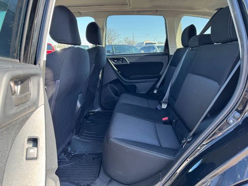 Used 2015 Subaru Forester 2.5i Premium w/ All-Weather Package AWD/4WD image 16