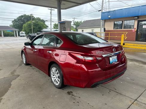 Used 2018 Nissan Altima 2.5 S w/ S Convenience Package FWD image 4
