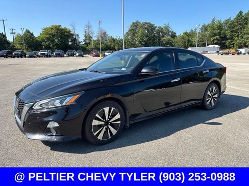 Used 2019 Nissan Altima 2.5 SV FWD image 3