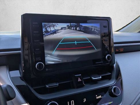 Used 2022 Toyota Corolla SE image 15