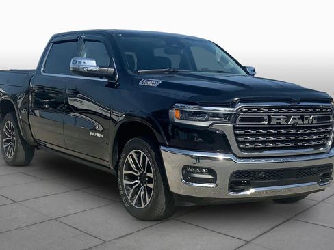 Used 2025 RAM 1500 Limited AWD/4WD image 3