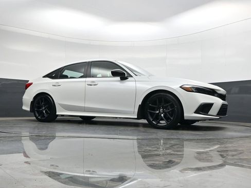 Used 2022 Honda Civic Sport image 24