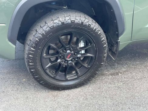 Used 2023 Toyota Tundra Limited w/ TRD Off-Road Package AWD/4WD image 12
