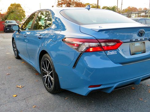 Used 2023 Toyota Camry SE w/ Convenience Package image 33