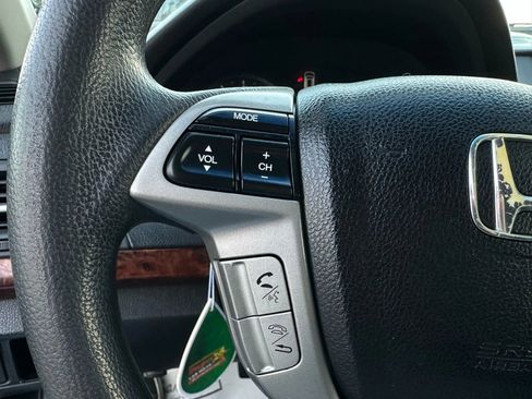 Used 2012 Honda Crosstour EX image 23