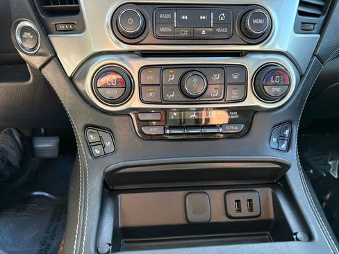 Used 2017 Chevrolet Suburban Premier image 30