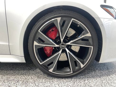 Used 2023 Audi RS 7 Sportback image 9