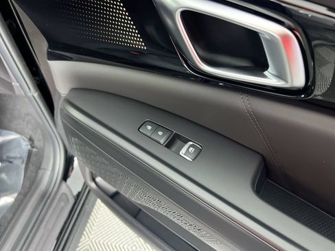 New 2027 Kia Carnival SX w/ Dark Edition Package FWD image 30