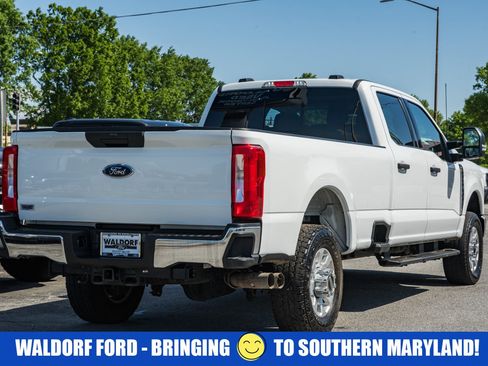 Used 2024 Ford F350 XLT w/ FX4 Off-Road Package AWD/4WD image 4