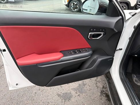 New 2025 Kia K4 GT-Line w/ GT-Line Premium Package image 10