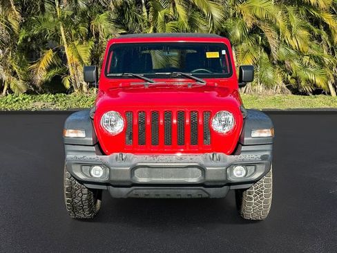 Used 2018 Jeep Wrangler Unlimited Sport S image 2