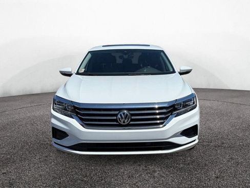 Used 2020 Volkswagen Passat 2.0T SEL FWD image 8