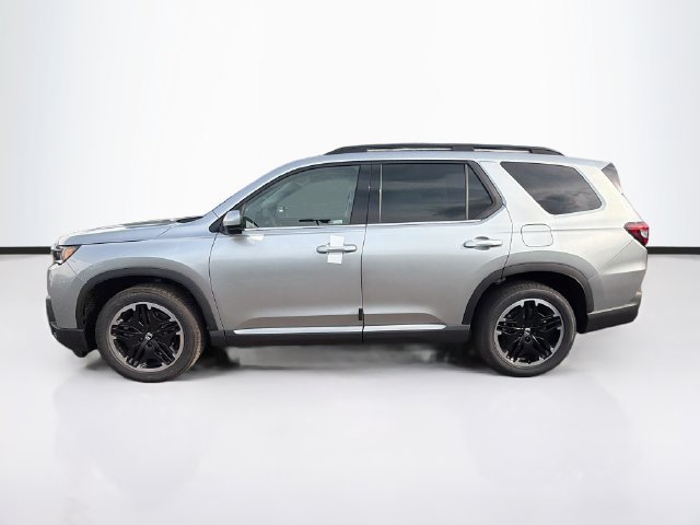 New 2026 Honda Pilot Touring image 4