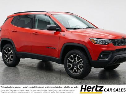 Used 2025 Jeep Compass Trailhawk