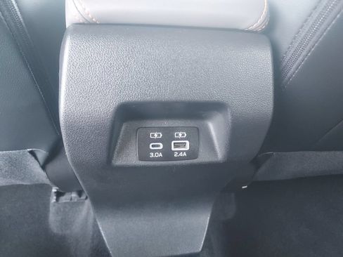 Used 2024 Subaru Crosstrek 2.5i Limited w/ Crosstrek Mirror Package AWD/4WD image 12