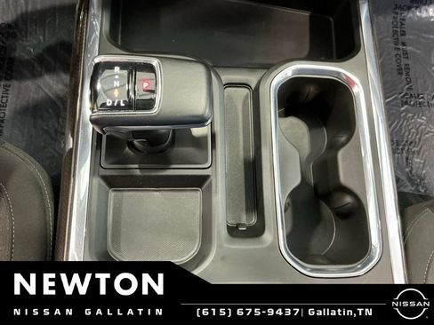 Used 2023 Chevrolet Silverado 1500 LT Trail Boss w/ Protection Package AWD/4WD image 17