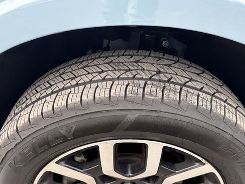 Used 2023 Ford Maverick Lariat w/ Lariat Luxury Package image 11