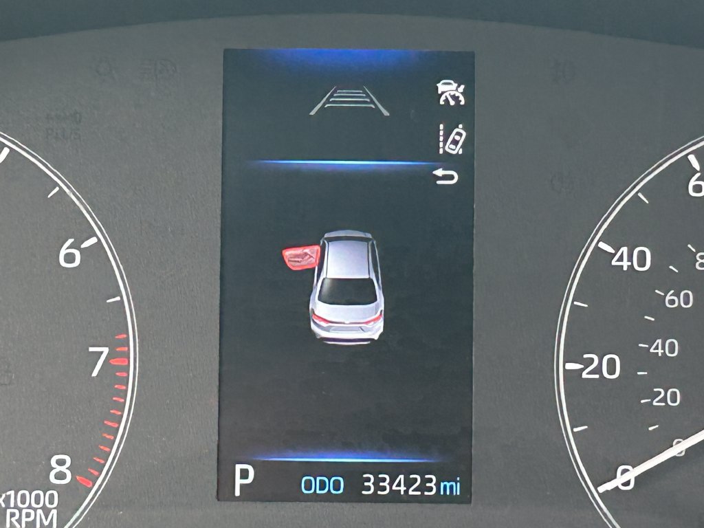 Used 2025 Toyota Corolla LE FWD image 18