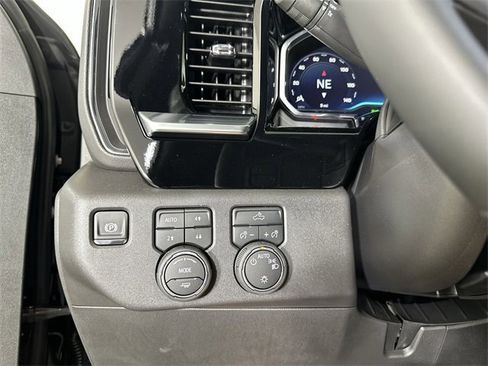 New 2025 Chevrolet Silverado 1500 LT image 18