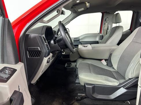 Used 2016 Ford F150 XL w/ Equipment Group 101A Mid image 12