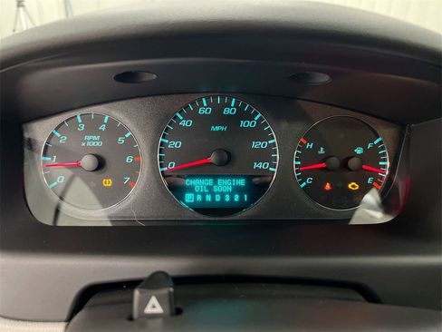 Used 2009 Chevrolet Impala LT image 12