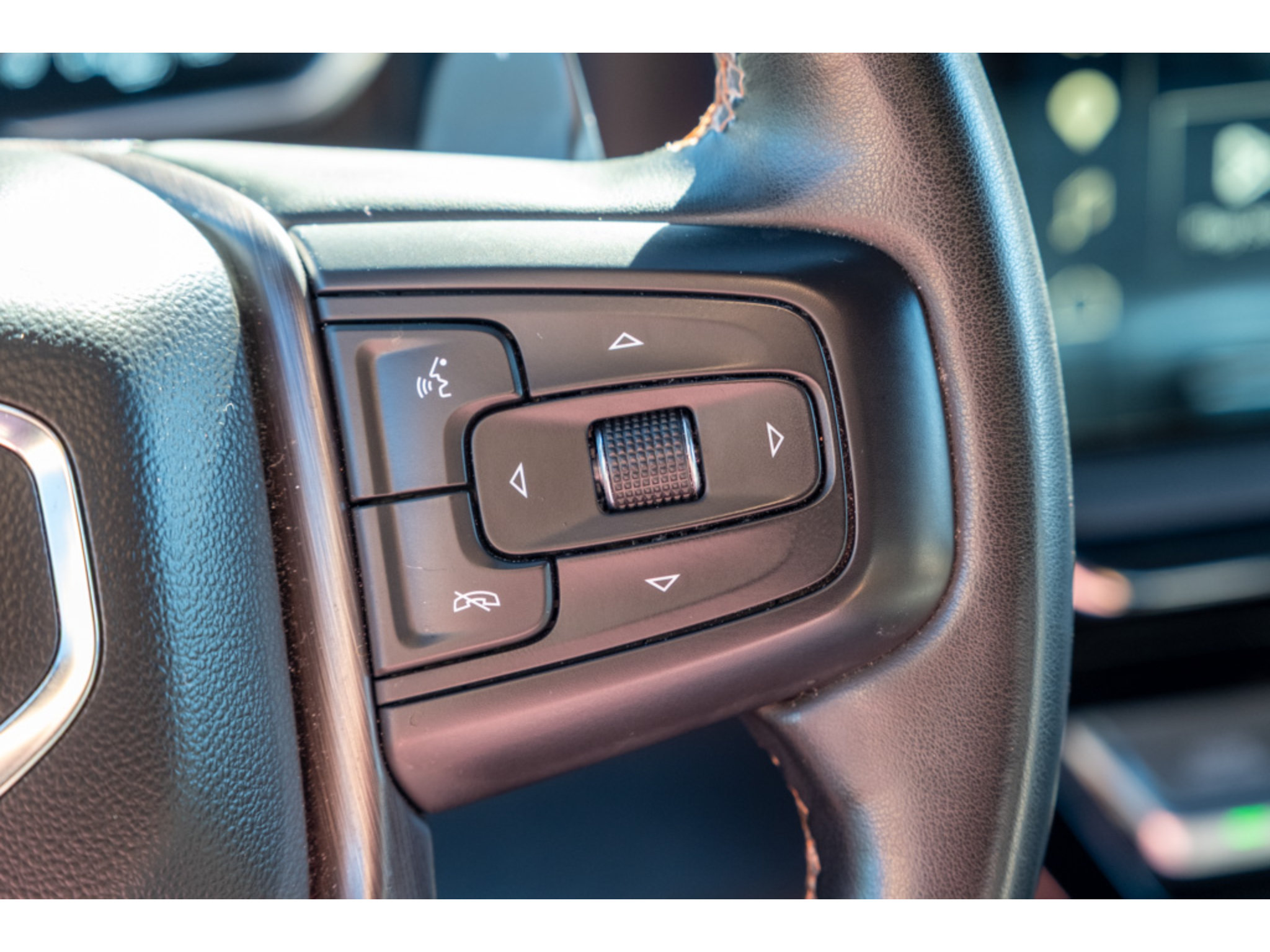Used 2023 GMC Sierra 1500 AT4 w/ AT4 Premium Package AWD/4WD image 19