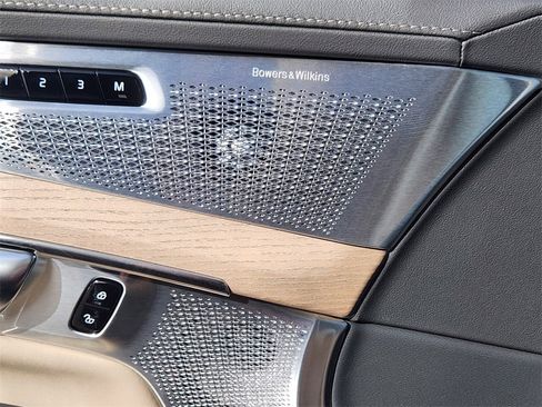 New 2026 Volvo XC90 B6 Ultra w/ Lounge Package image 5