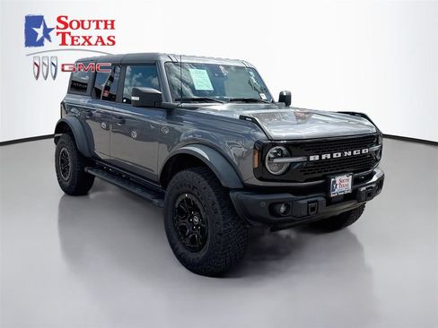 Used 2023 Ford Bronco Wildtrak AWD/4WD image 1