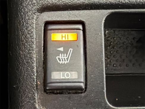 Used 2020 Nissan Rogue Sport SL w/ Premium Package image 31