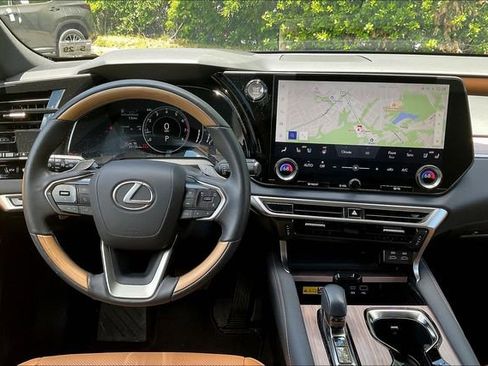 Used 2024 Lexus RX 350 Premium w/ Accessory Package (Z1) AWD/4WD image 7