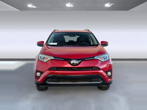 Used 2017 Toyota RAV4 Limited image 5
