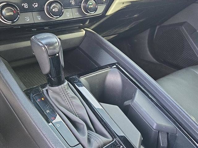 Used 2024 Honda Accord Sport image 10