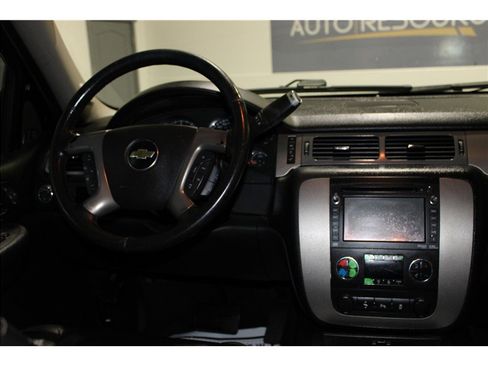 Used 2013 Chevrolet Tahoe LTZ image 15