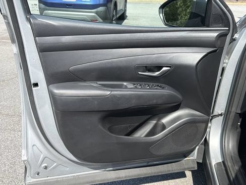 Used 2026 Hyundai Tucson SEL FWD image 12