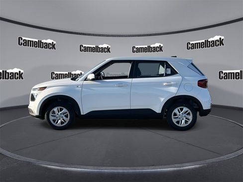 New 2026 Hyundai Venue SE image 4