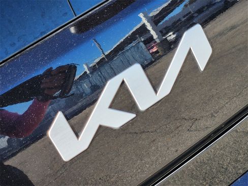 Used 2023 Kia Soul LX w/ Option Group 015 image 11