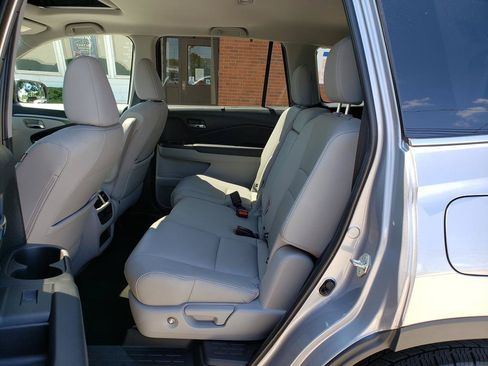 Used 2020 Honda Pilot EX-L image 11