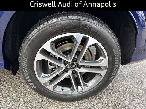 Certified 2025 Audi Q5 Premium w/ Convenience Package image 12