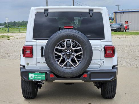 New 2025 Jeep Wrangler Unlimited Sahara image 4