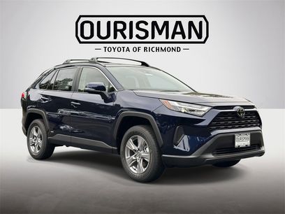 New 2025 Toyota RAV4 XLE