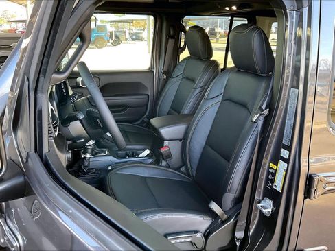 New 2026 Jeep Wrangler Sport S image 9