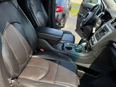 Used 2014 GMC Acadia SLT FWD image 22