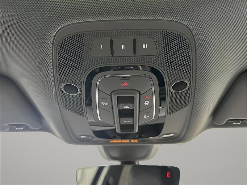 Used 2018 Audi Q5 2.0T Premium Plus AWD/4WD image 8