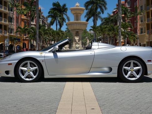 Used 2000 Ferrari 360 Spider image 5