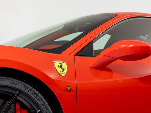 Certified 2019 Ferrari 488 Pista Coupe RWD image 19