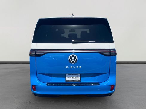 New 2025 Volkswagen ID. Buzz Pro S image 4
