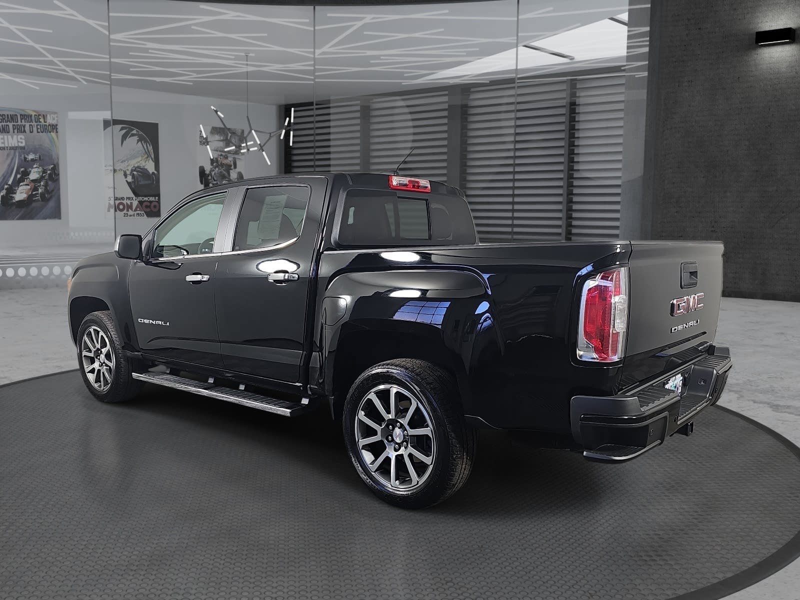 Used 2021 GMC Canyon Denali AWD/4WD image 7