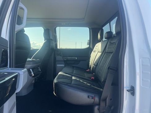 New 2024 Ford F250 XLT w/ XLT Premium Package image 30